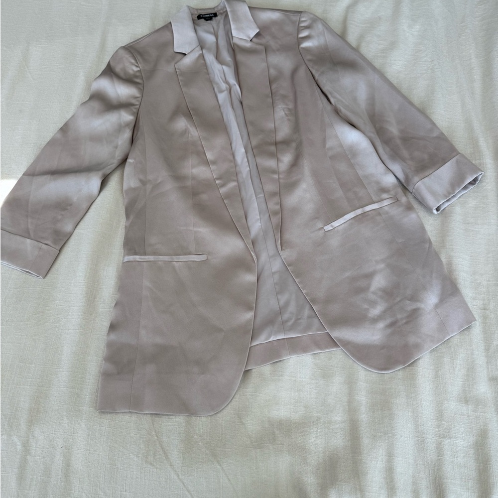 Express women’s champagne satin boyfriend blazer tuxedo style suit jacket XS